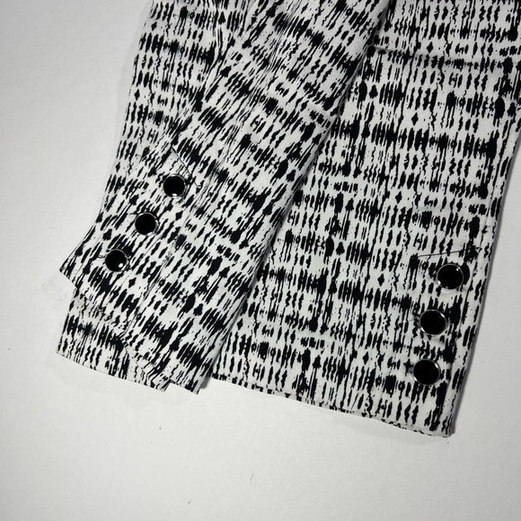 89th & MADISON BLACK AND WHITE CAPRIS size 10 - Picture 5 of 7